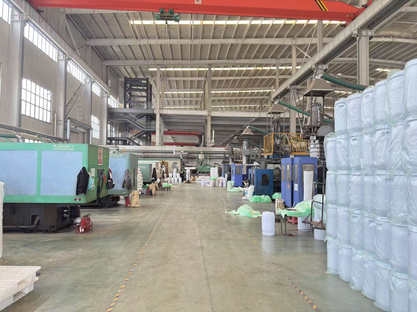 Chengnuo plastic bucket product display