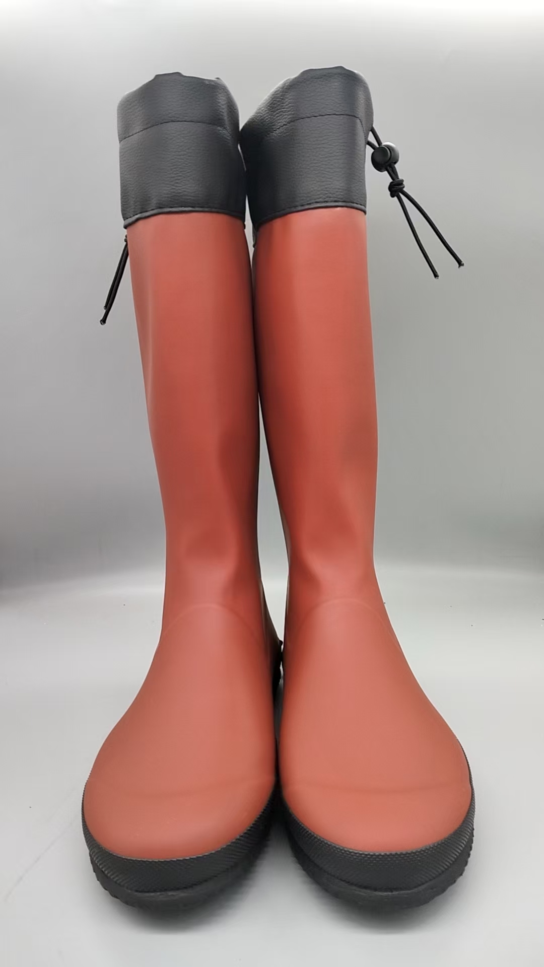 Fashion-Forward Women’s Natural Latex Rain Boots: Skin-Friendly & Waterproof Functional Merits for Ladies Footwear Wholesalers image 1